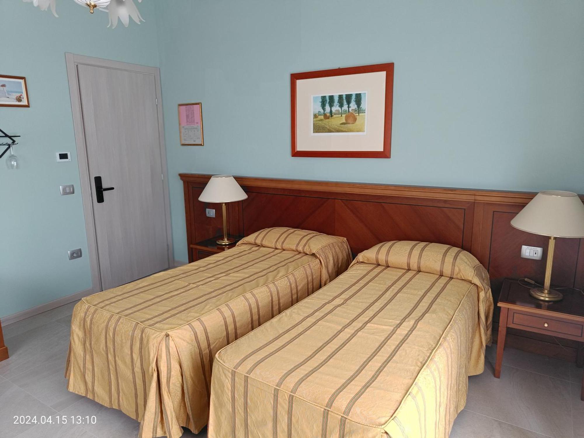 Villa Mariana Bed And Breakfast Saluzzo Eksteriør billede
