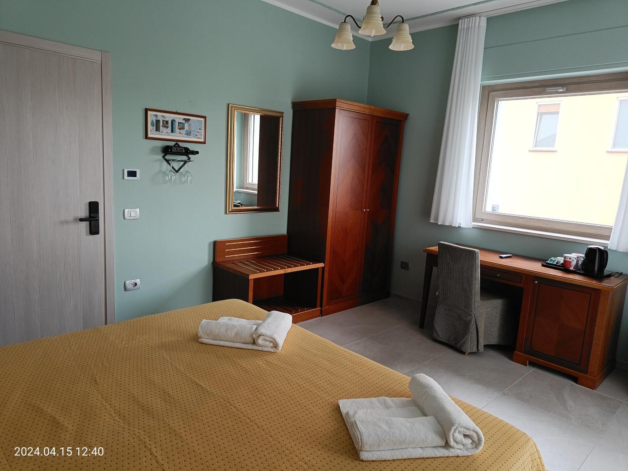 Villa Mariana Bed And Breakfast Saluzzo Eksteriør billede